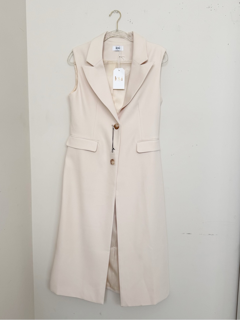 Crescent Cream Sleeveless Blazer Vest - Picture 6 of 11